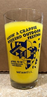 CRAPPIE PINT GLASS